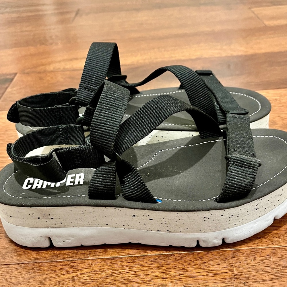 Camper sandals, size 40 (US 9)